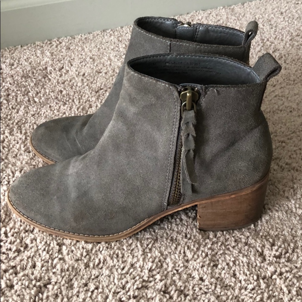 BP. Just Block Heel Suede Booties - Picture 7 of 10